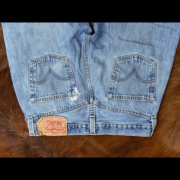 501 Levi’s jeans. Waist 30”, Length 26”. - Picture 2 of 7